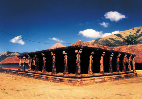 thirunelli temple, brahmagiri 2007